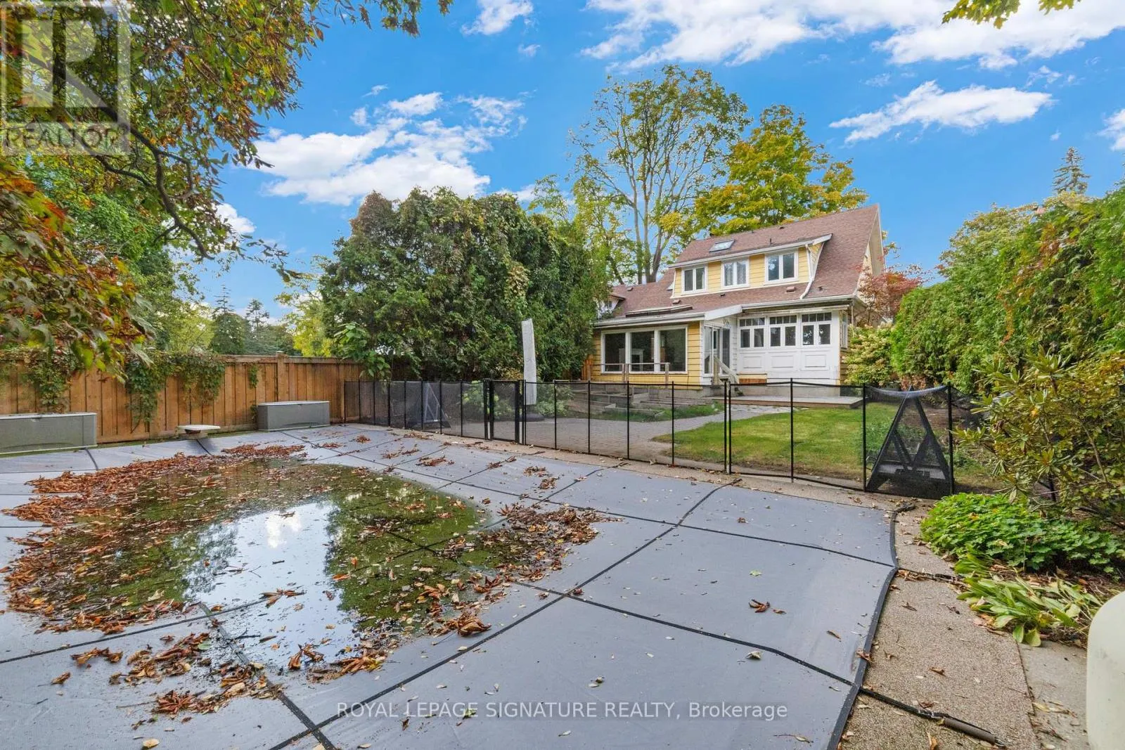 324 SPRUCE STREET