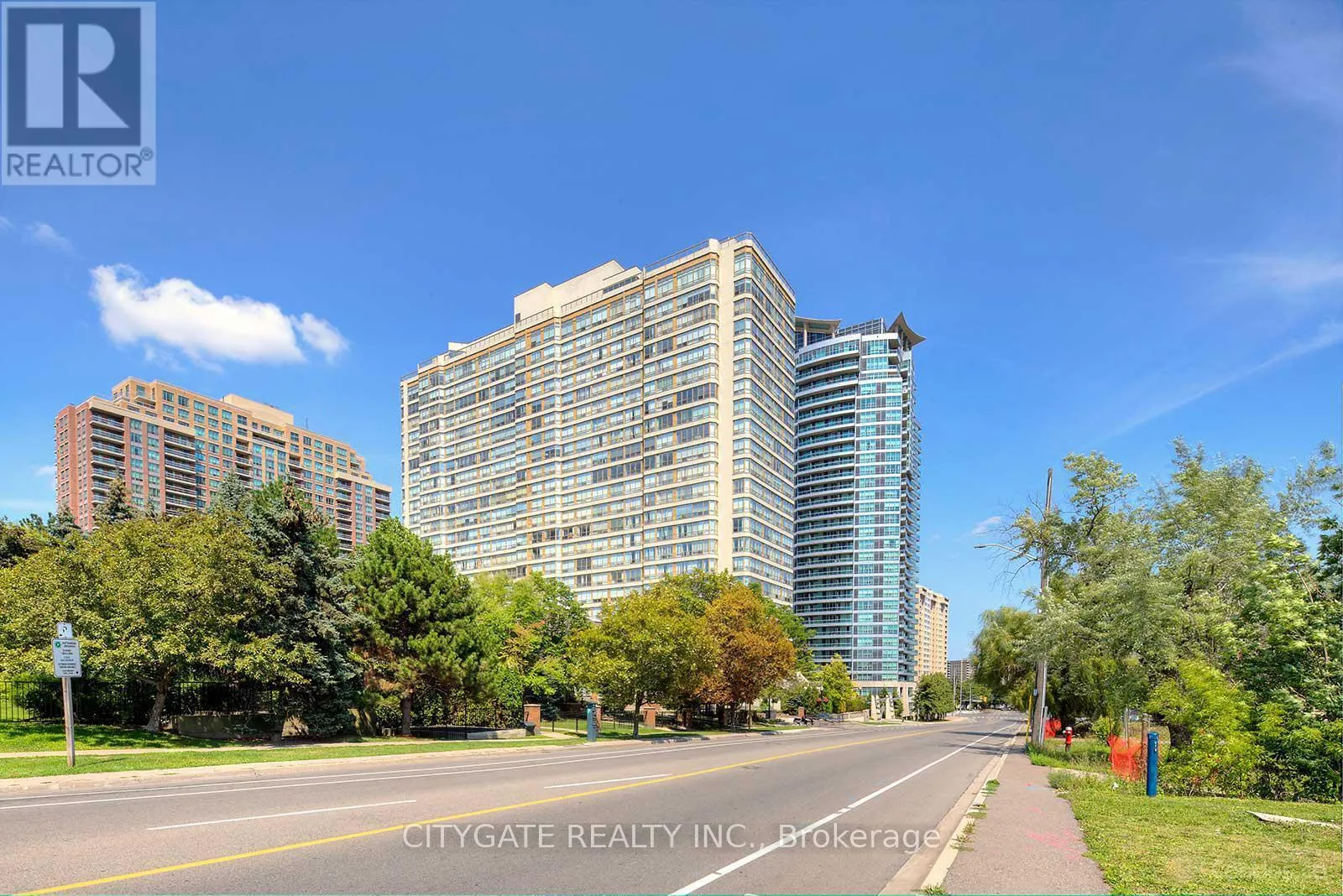 612 - 55 ELM DRIVE