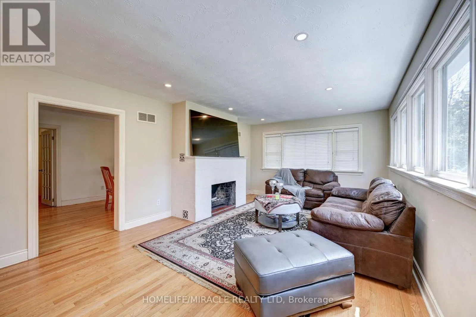 1235 OLD RIVER ROAD
