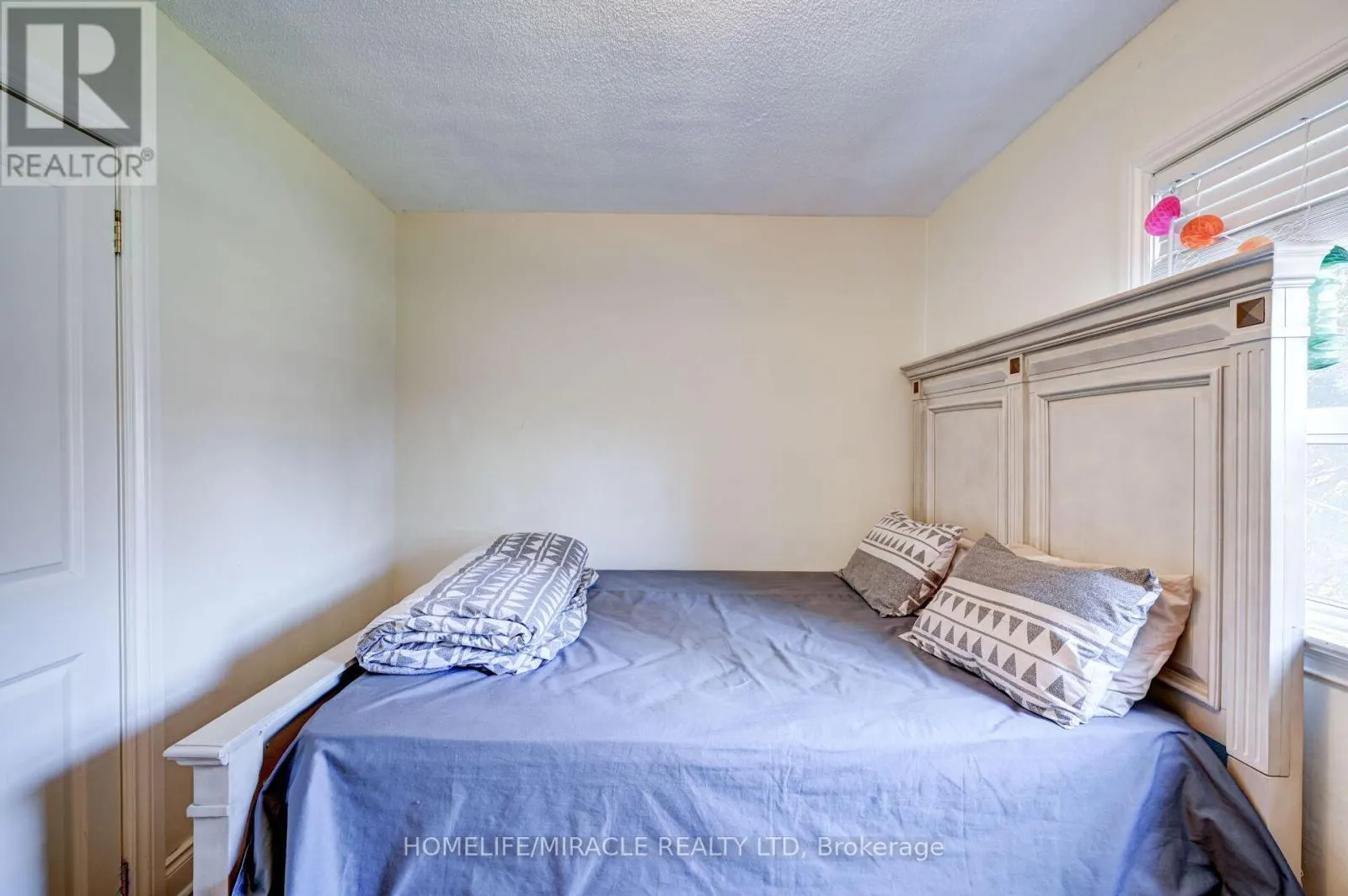 1235 OLD RIVER ROAD