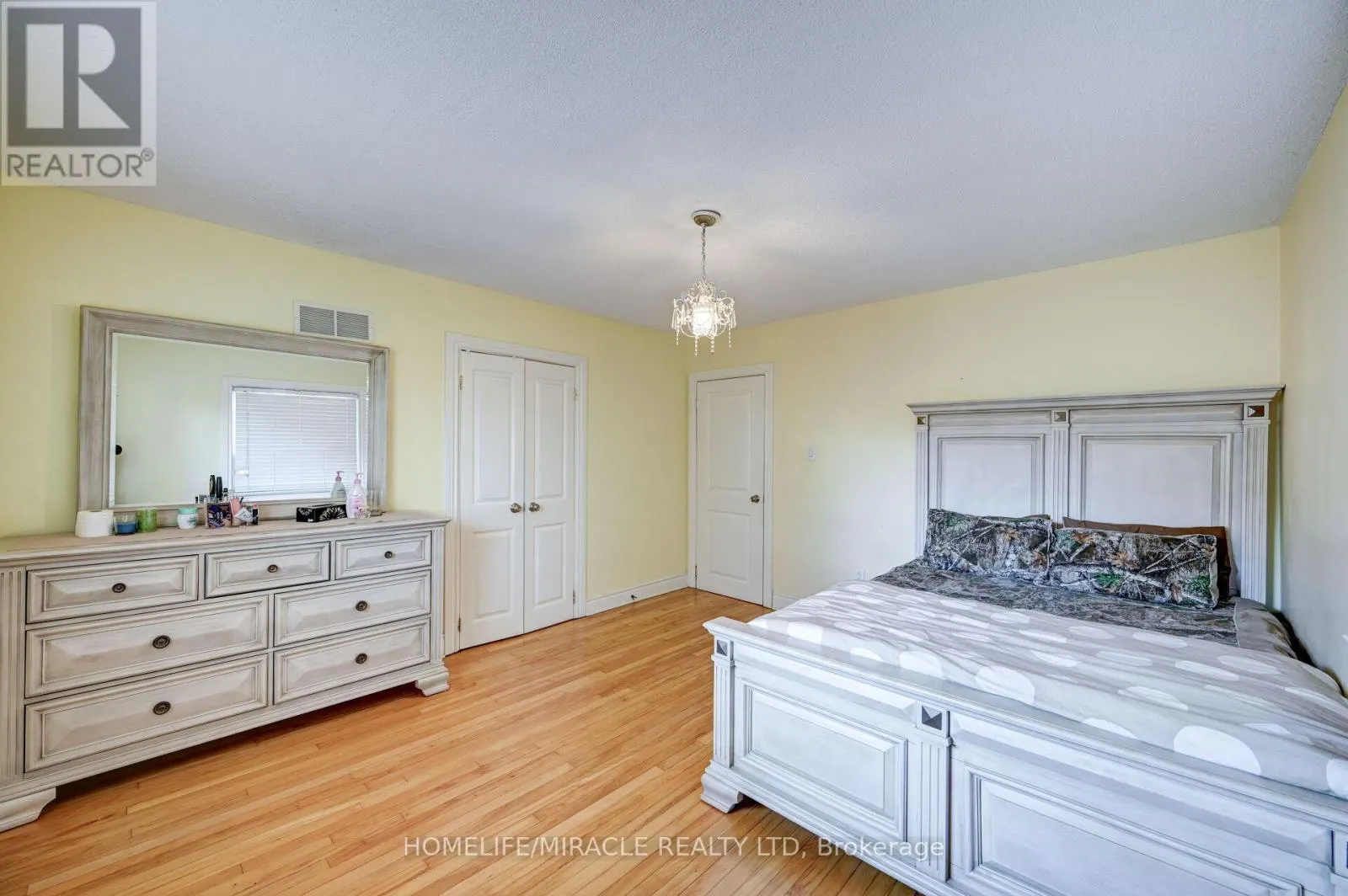 1235 OLD RIVER ROAD