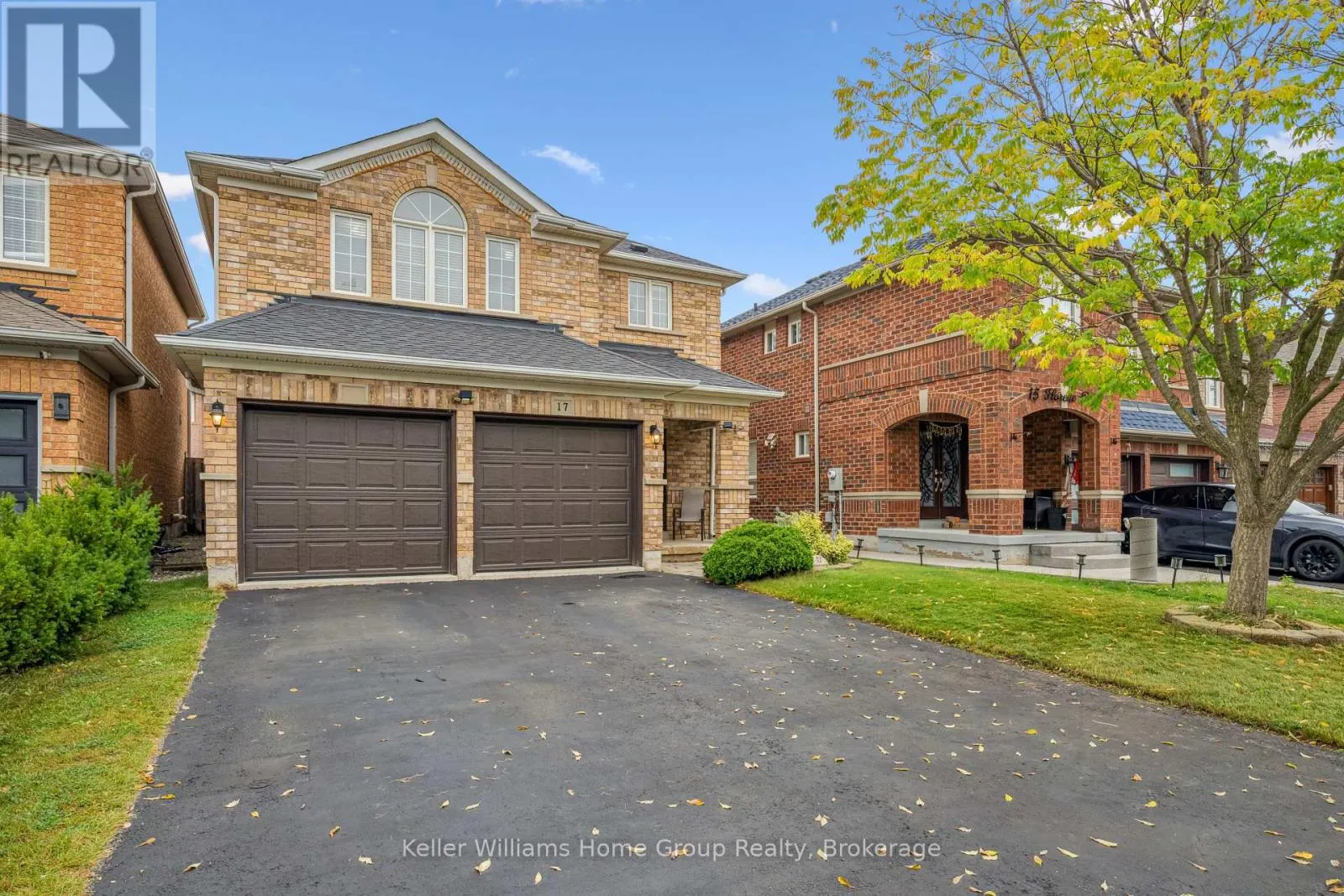 17 FLORETTE PLACE