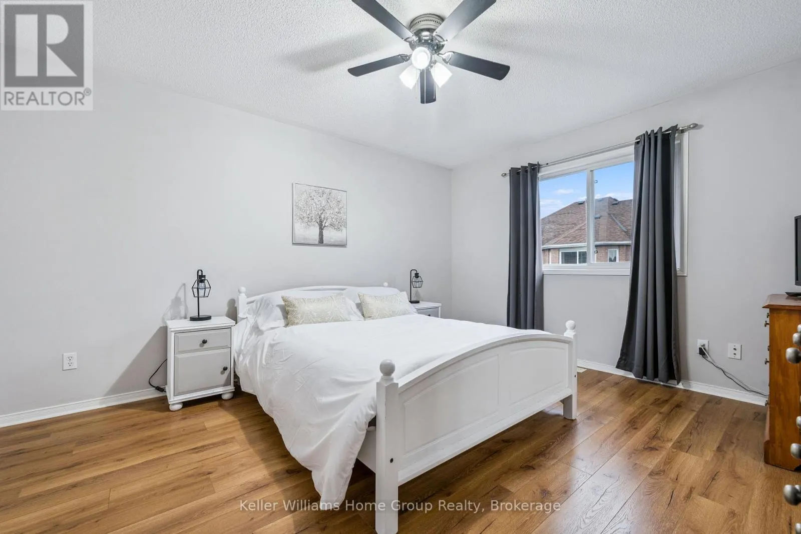 17 FLORETTE PLACE