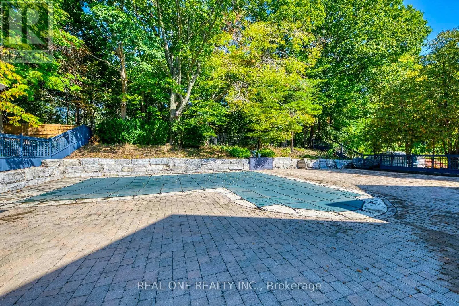 767 PARKLAND AVENUE
