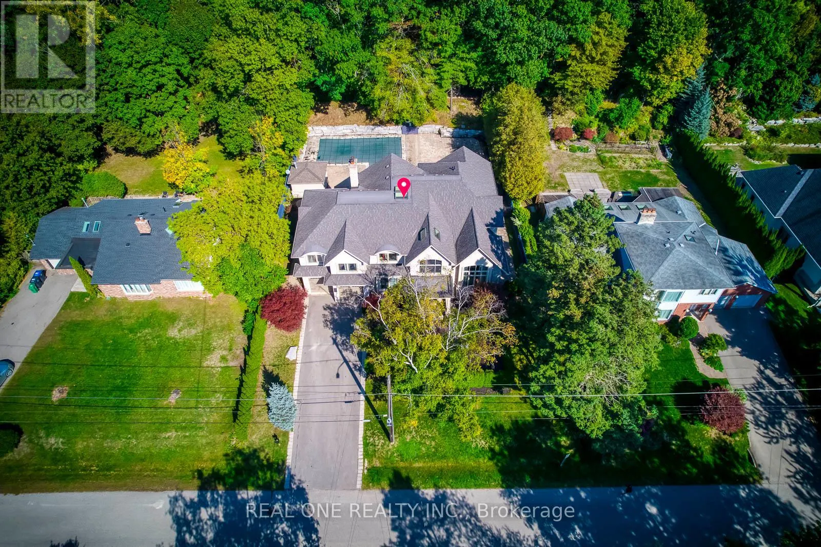 767 PARKLAND AVENUE