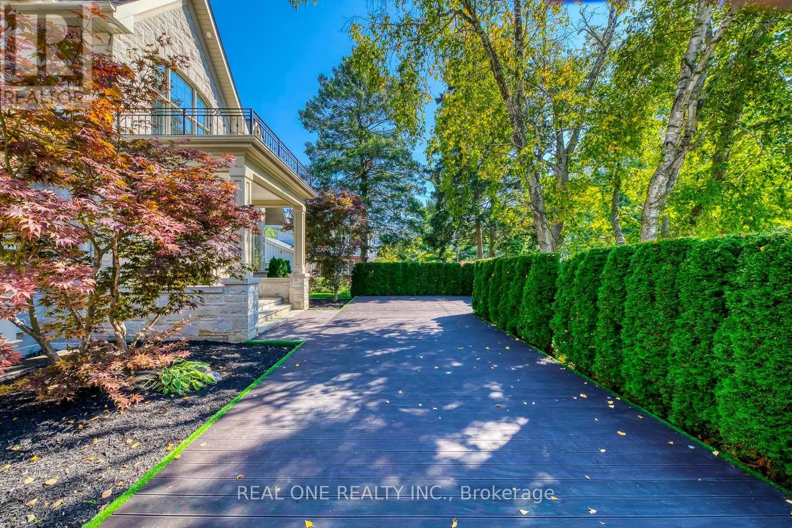 767 PARKLAND AVENUE