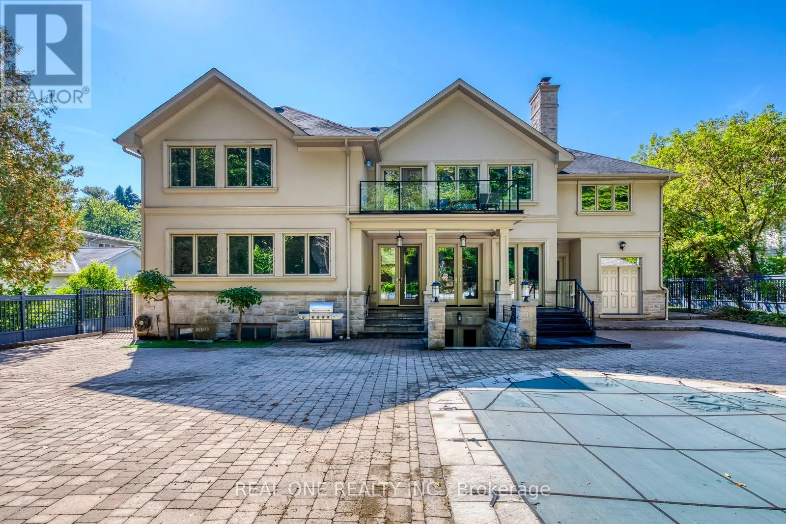 767 PARKLAND AVENUE