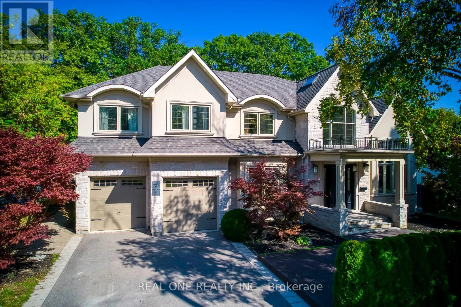 767 PARKLAND AVENUE