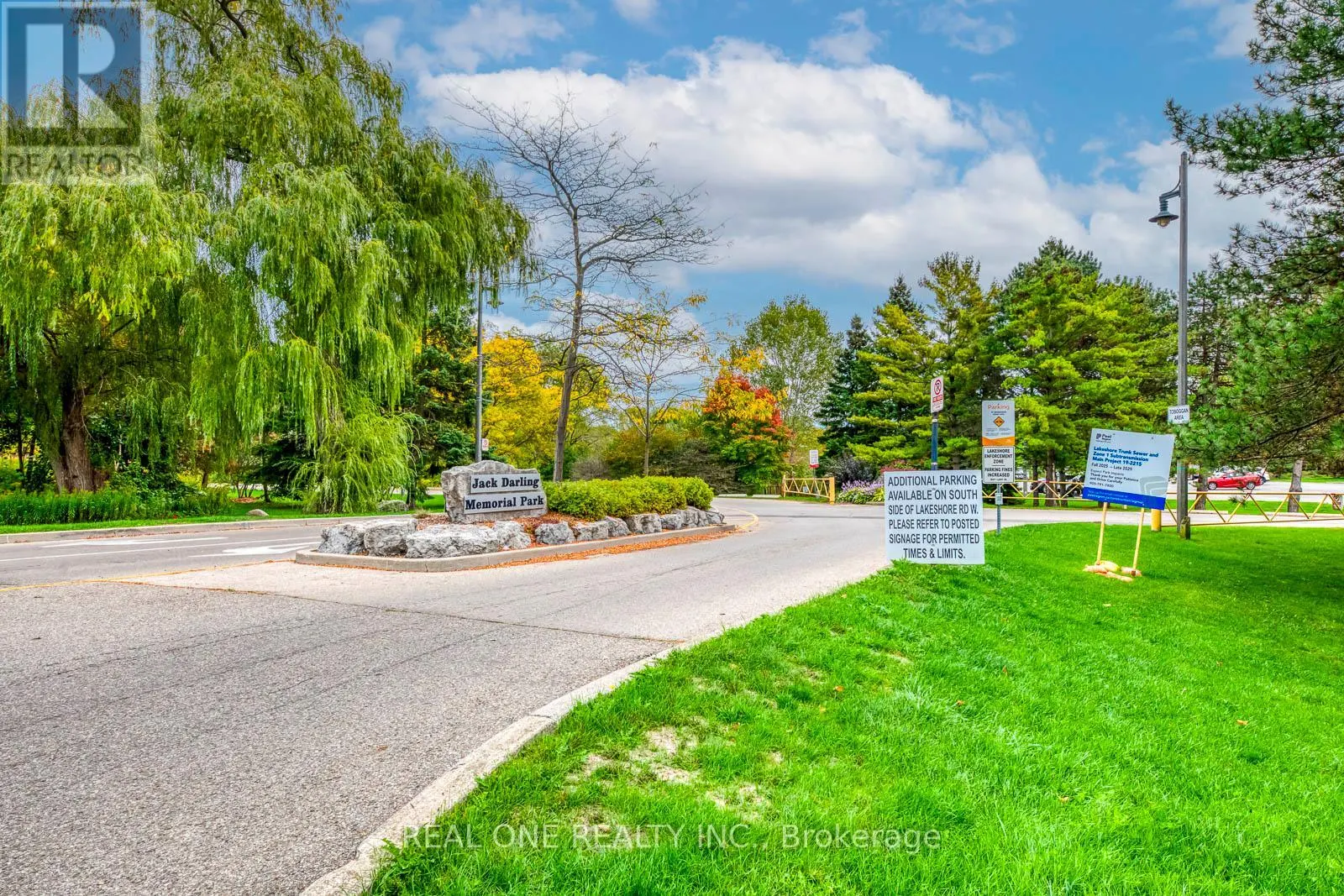 767 PARKLAND AVENUE