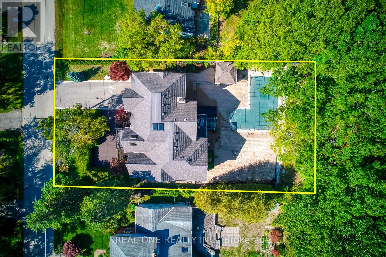767 PARKLAND AVENUE