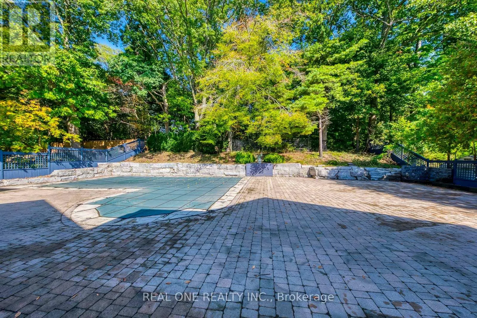 767 PARKLAND AVENUE