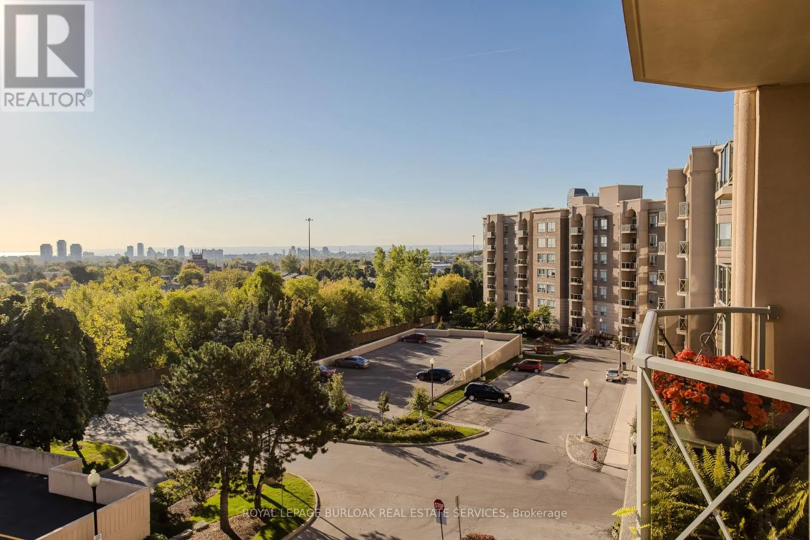 401 - 2075 AMHERST HEIGHTS DRIVE