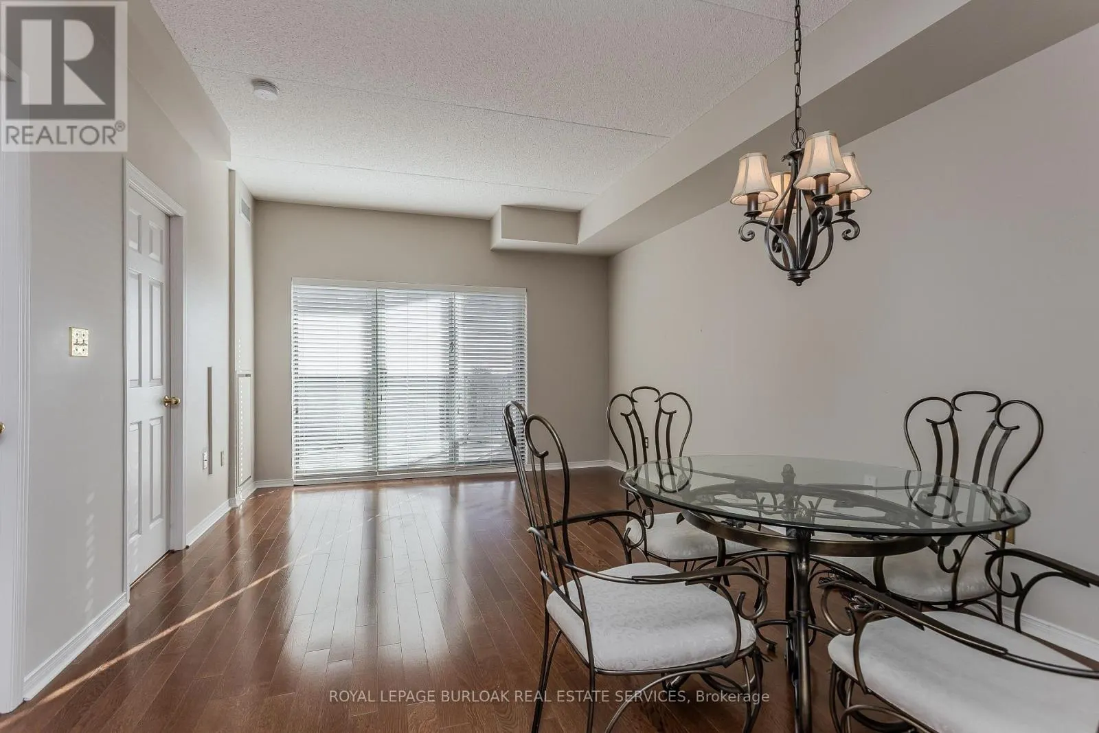 401 - 2075 AMHERST HEIGHTS DRIVE