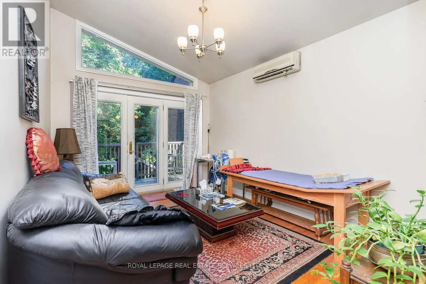 85 KENNEDY AVENUE