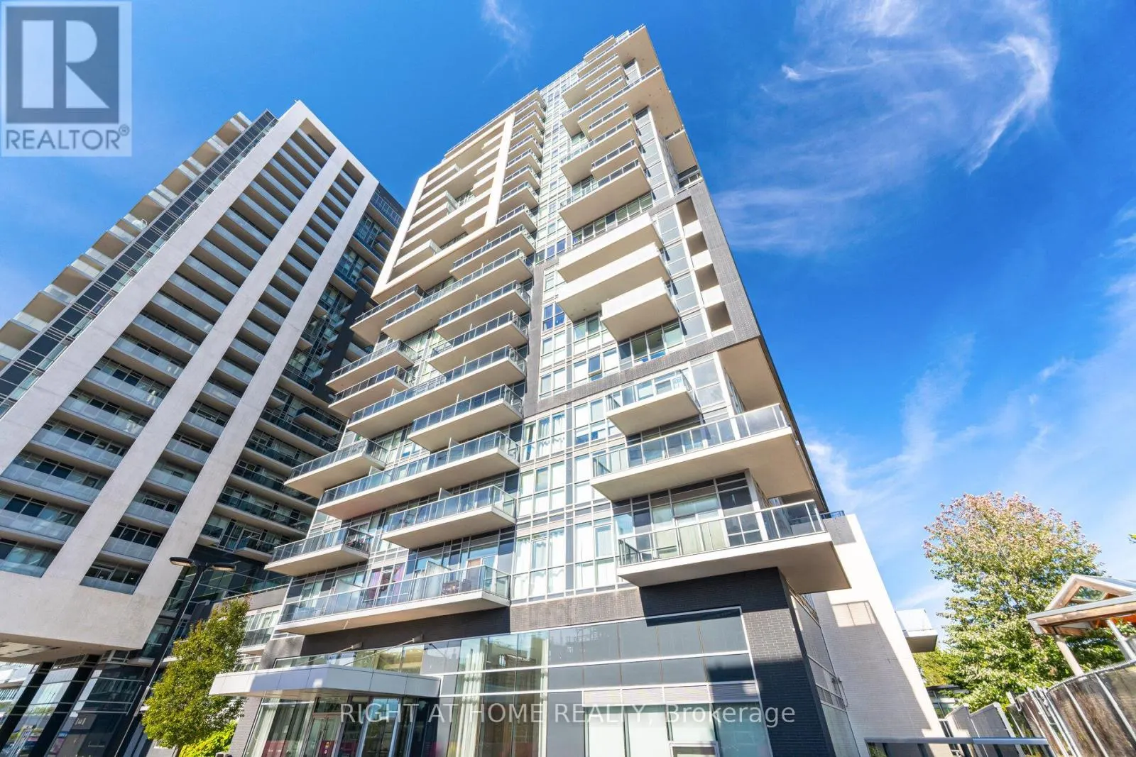 1003 - 2093 FAIRVIEW STREET
