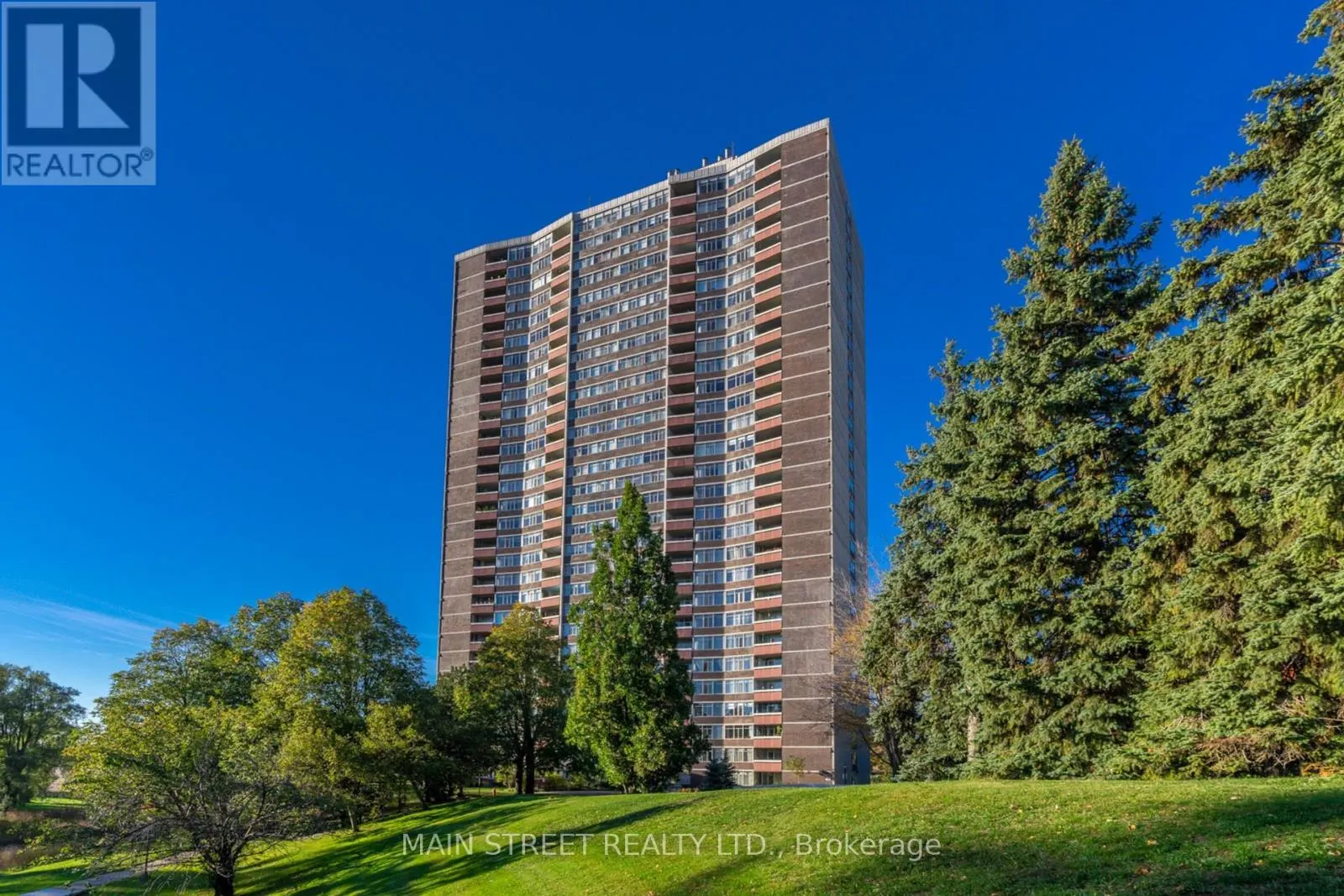 2502 - 3100 KIRWIN AVENUE