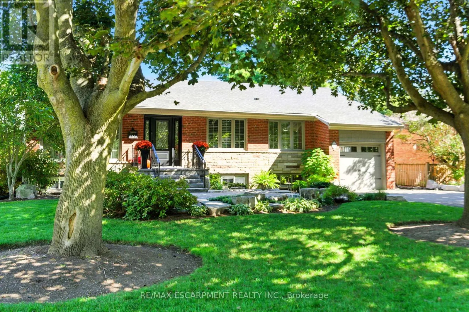 665 KING ROAD