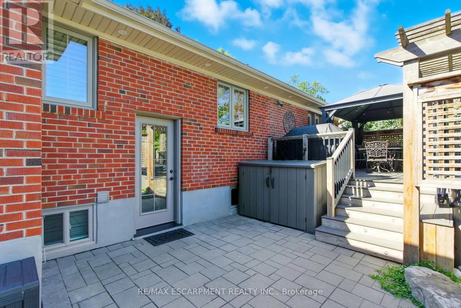 665 KING ROAD