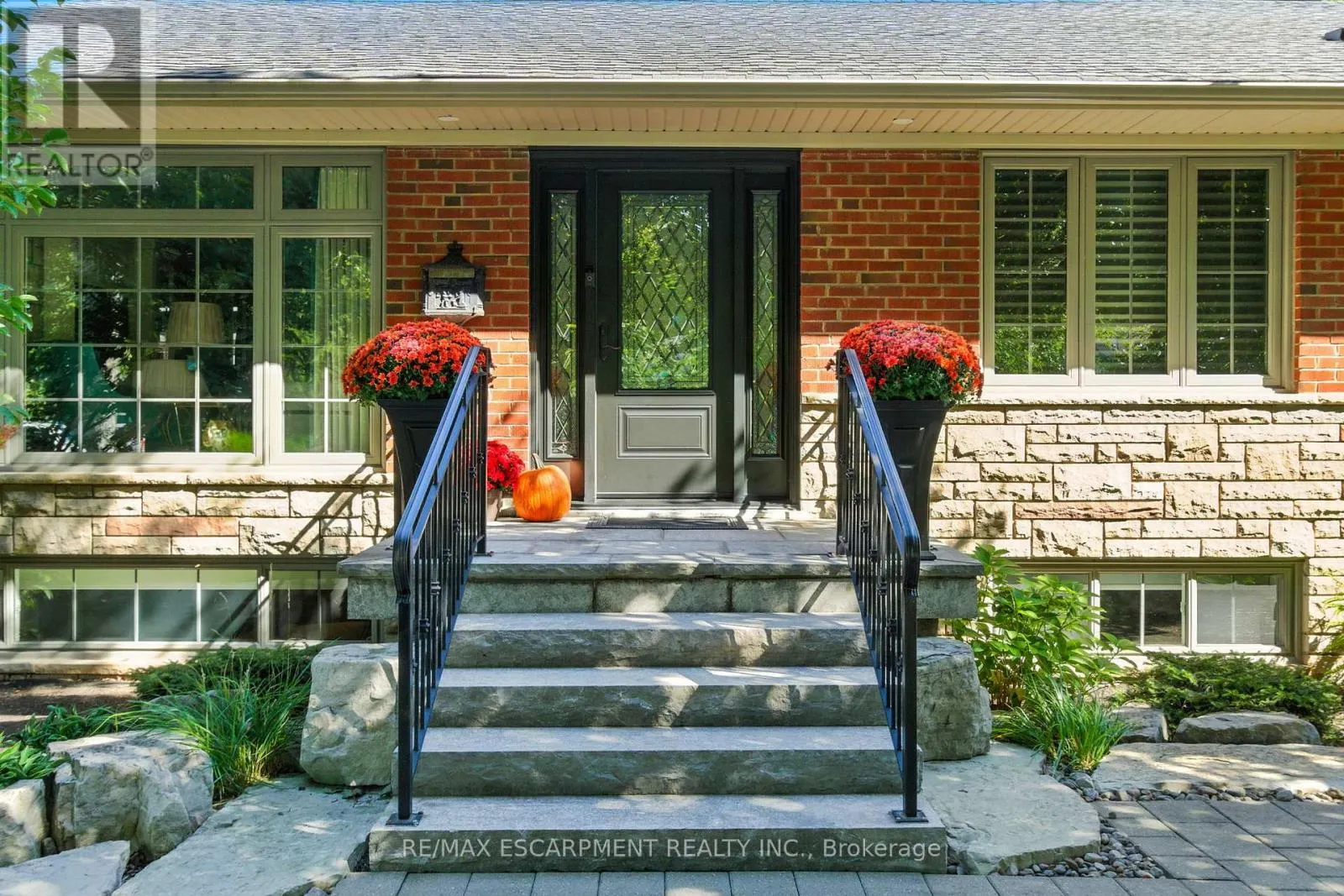 665 KING ROAD
