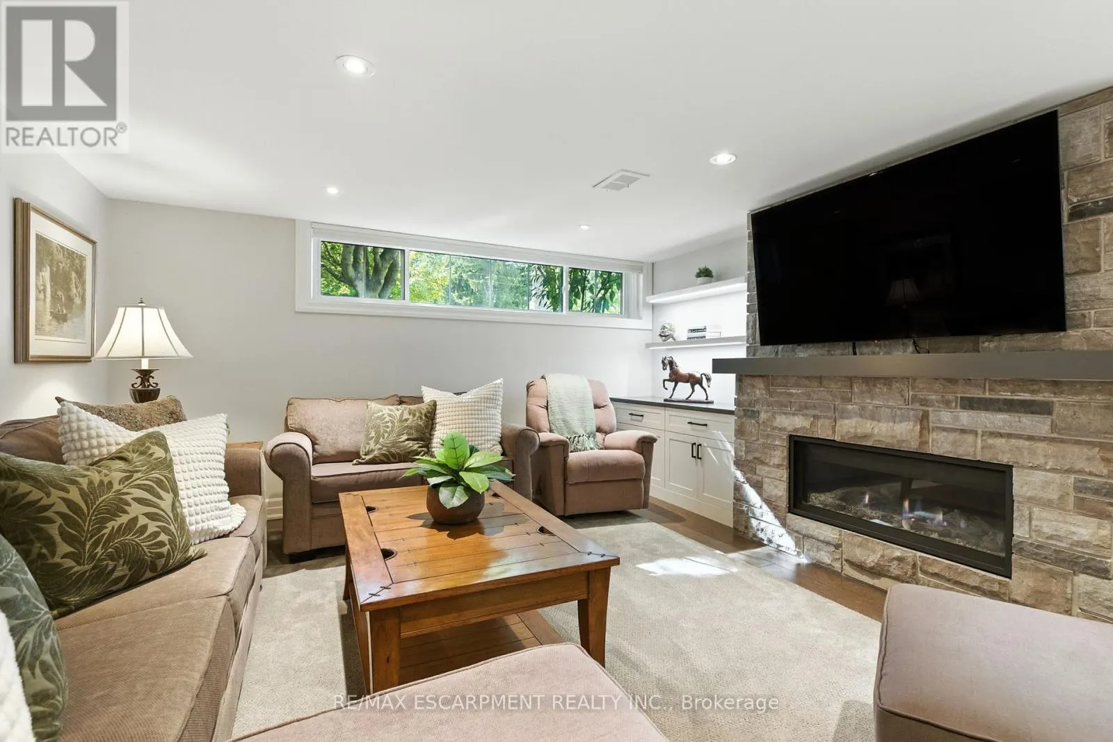 665 KING ROAD
