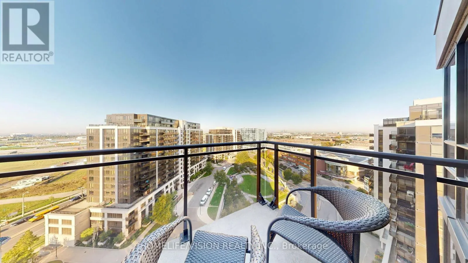1504 - 1060 SHEPPARD AVENUE W