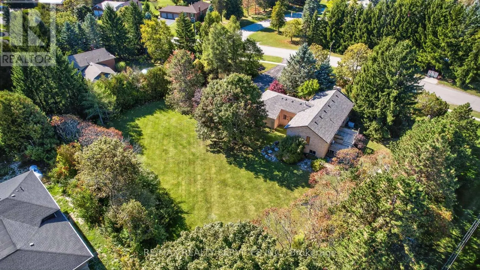 43 MCCORT DRIVE
