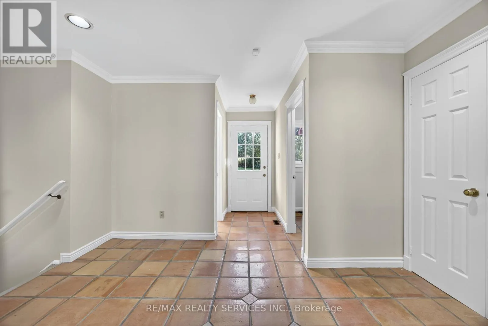 43 MCCORT DRIVE