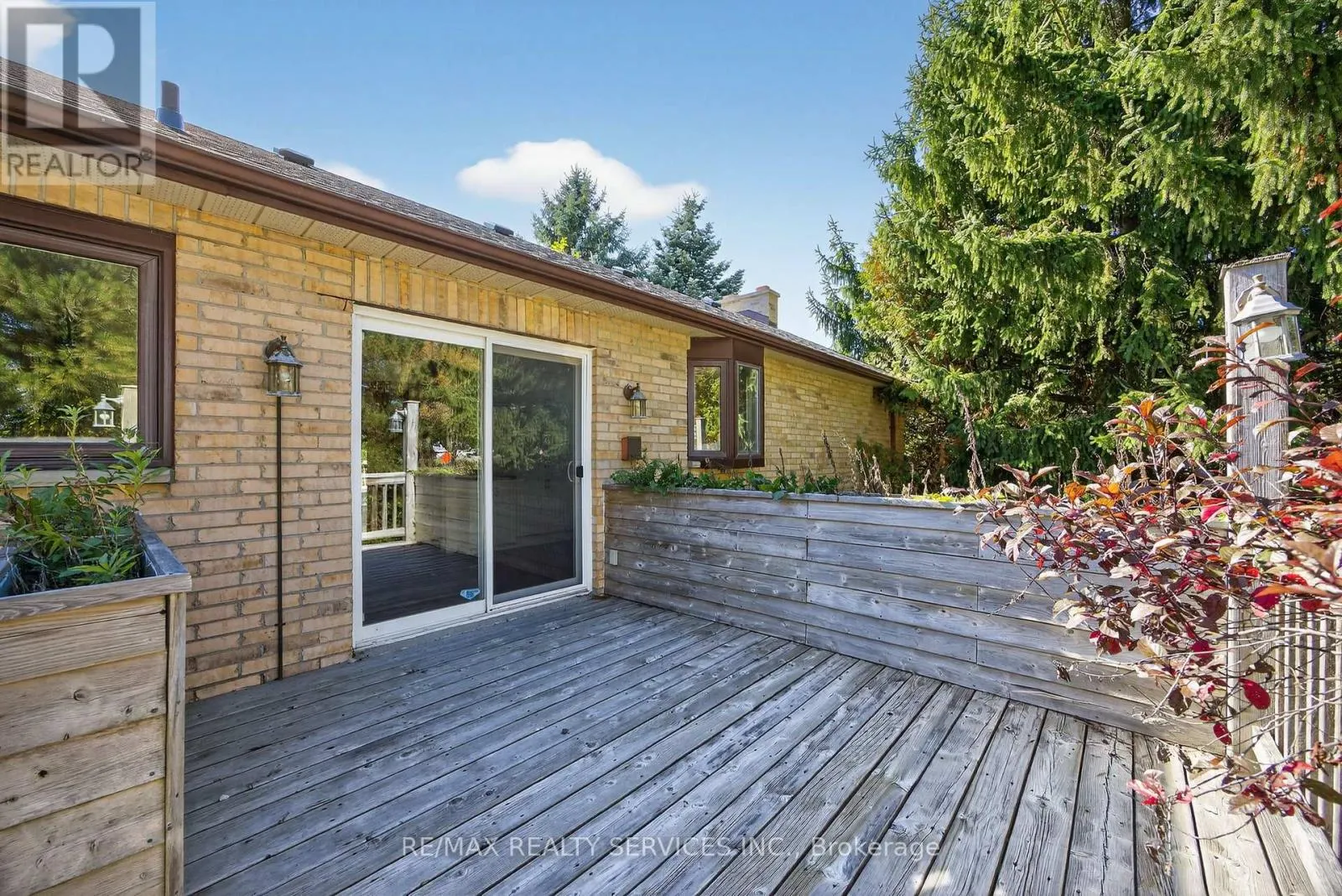43 MCCORT DRIVE