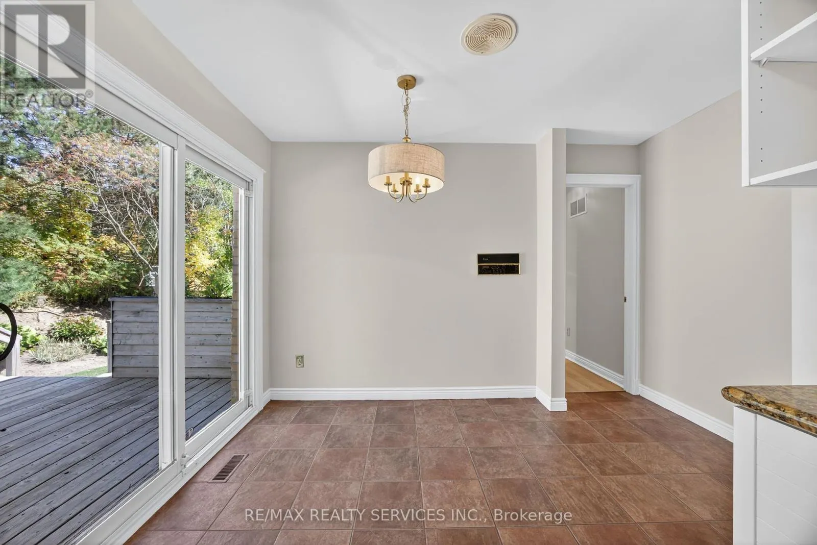 43 MCCORT DRIVE