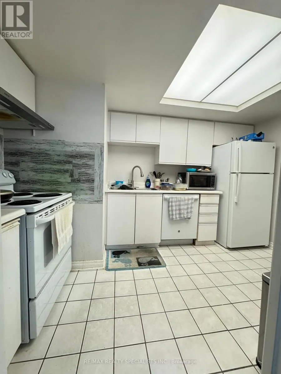1807 (PRIMARY BEDROOM) - 4460 TUCANA COURT