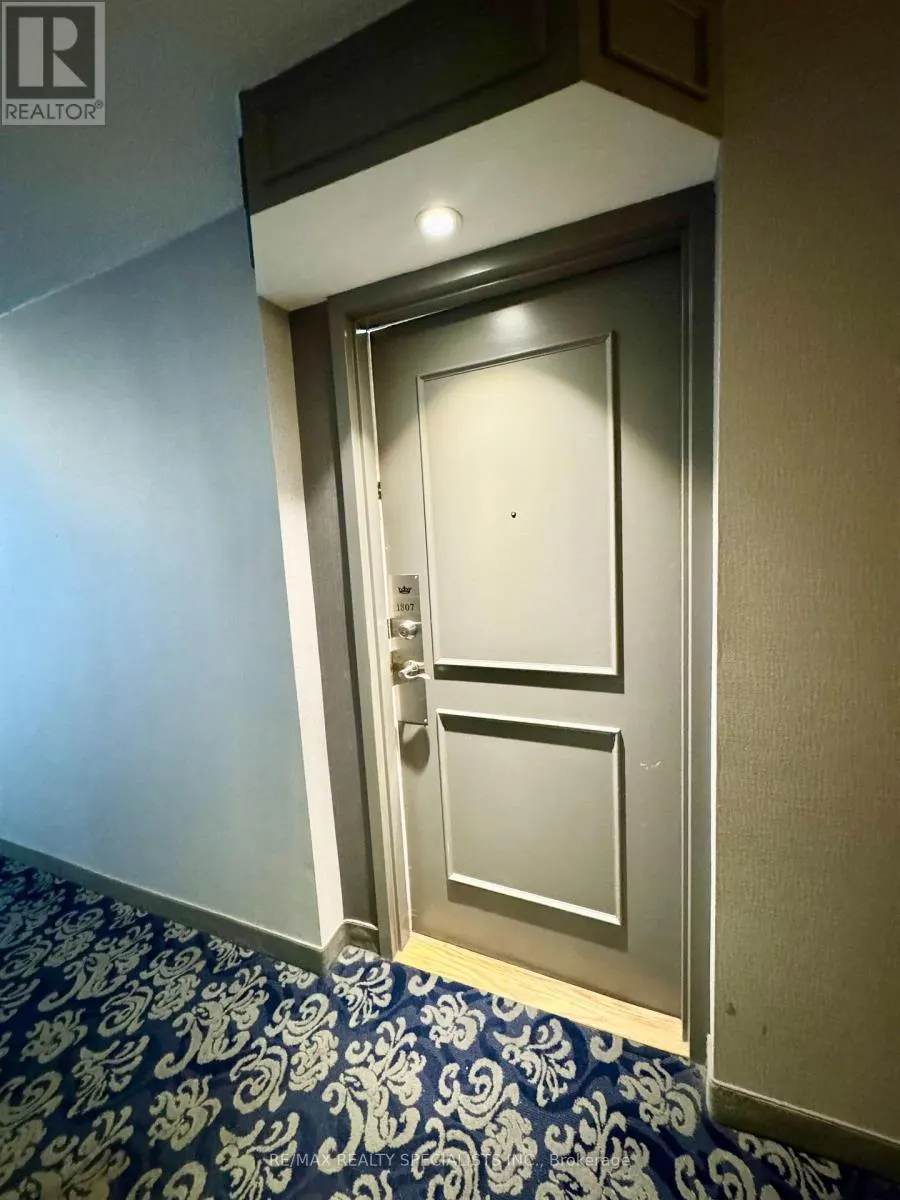 1807 (PRIMARY BEDROOM) - 4460 TUCANA COURT