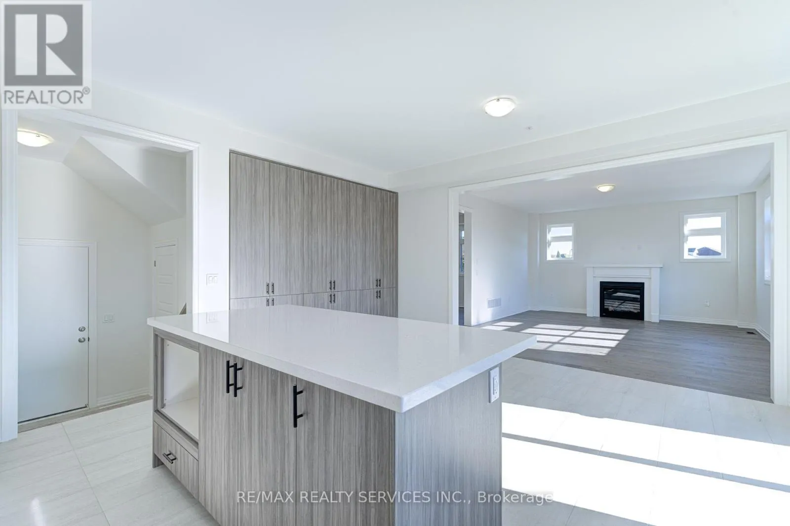 34 DONNYBROOK COURT