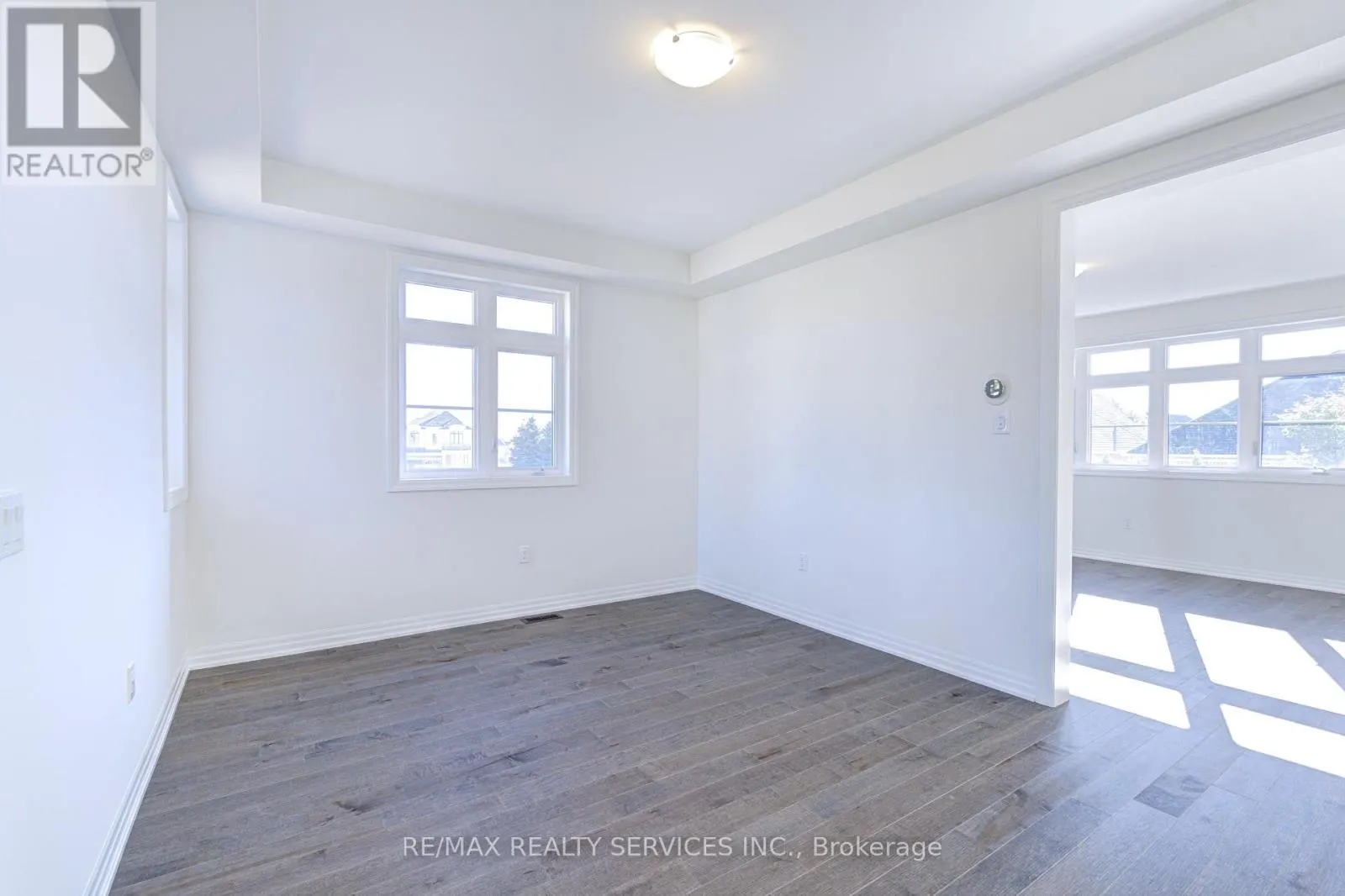 34 DONNYBROOK COURT