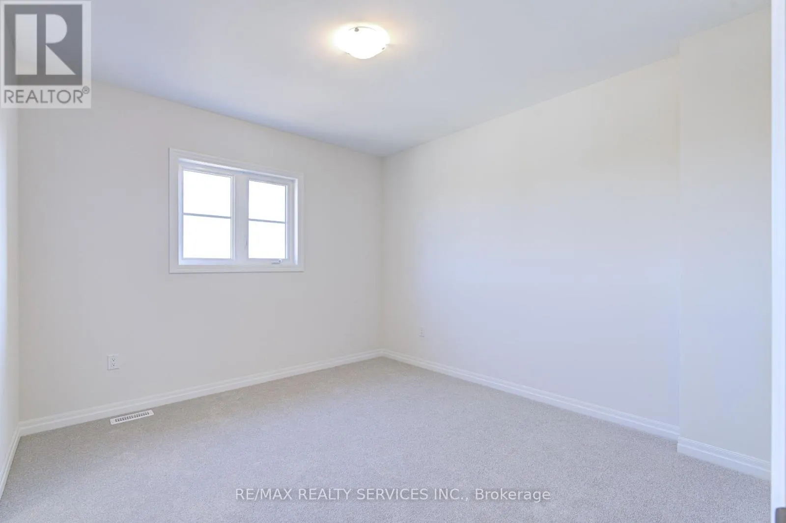 34 DONNYBROOK COURT
