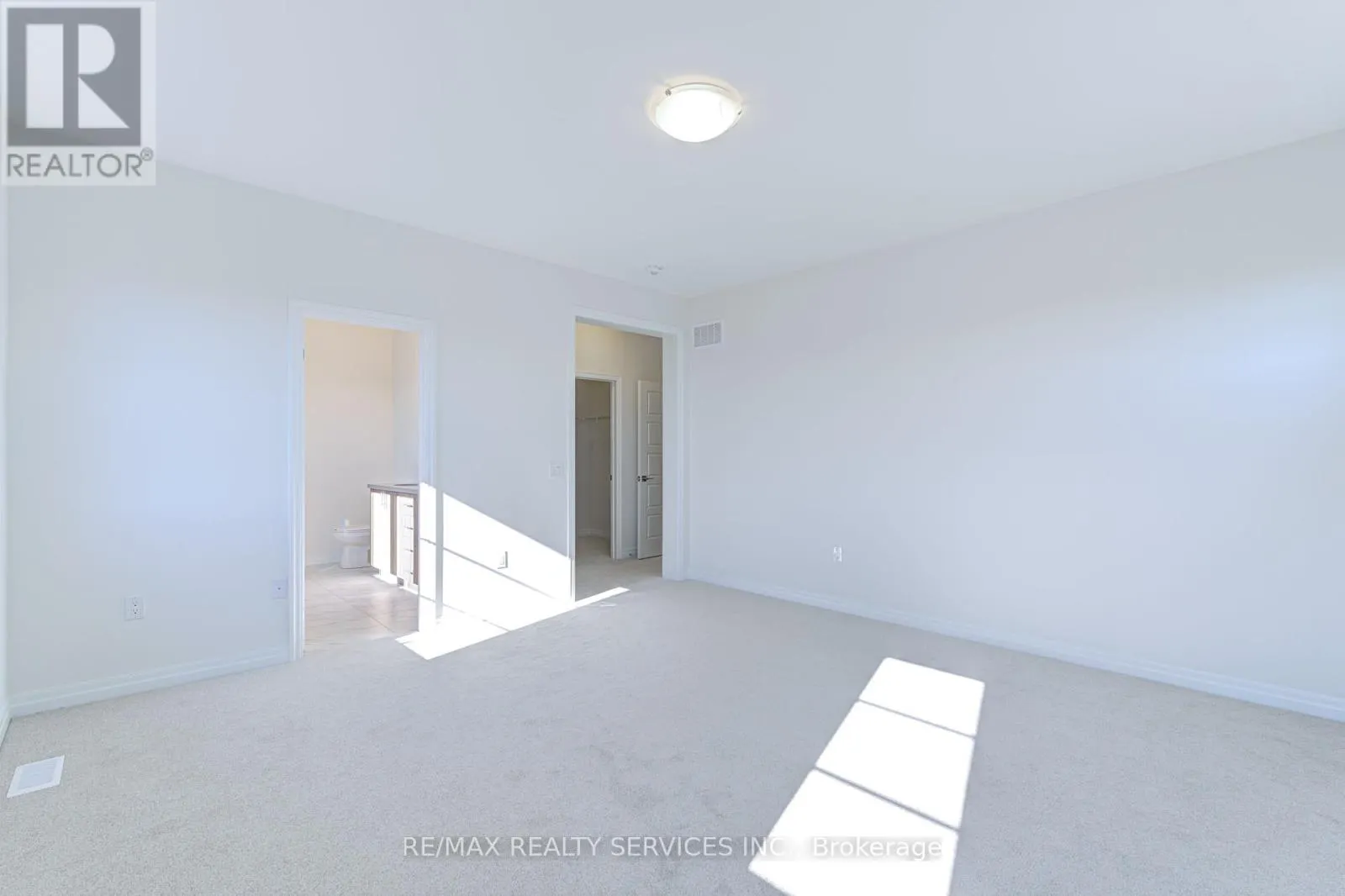 34 DONNYBROOK COURT