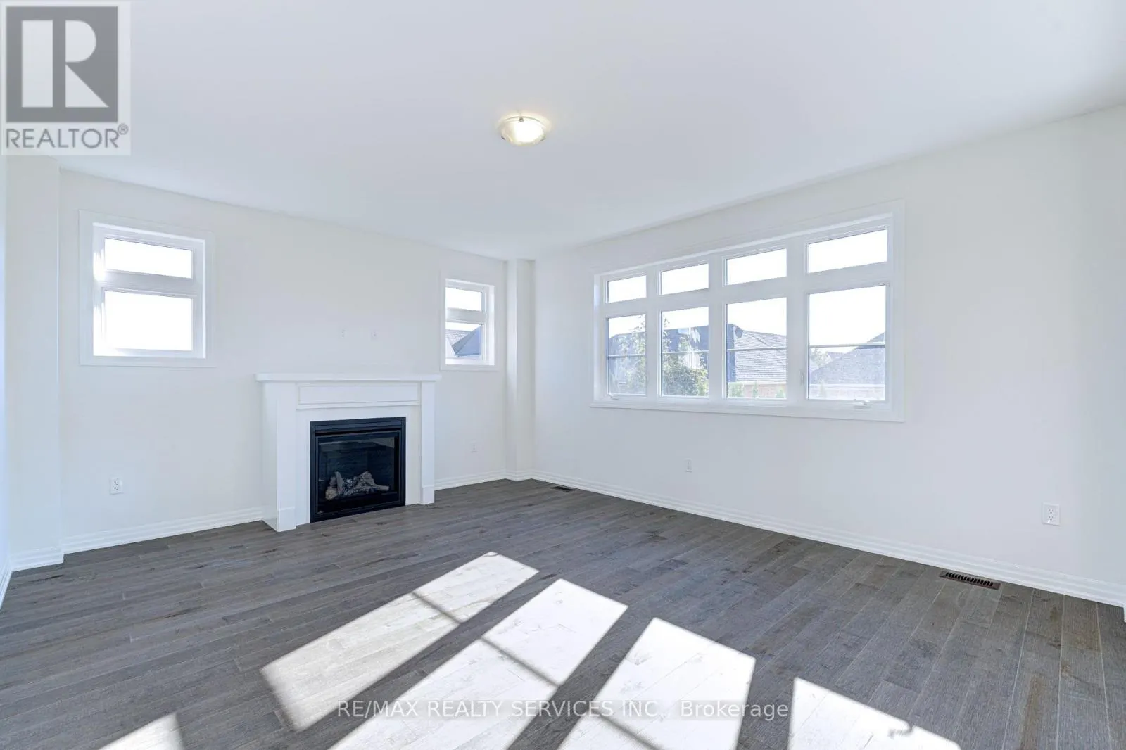 34 DONNYBROOK COURT