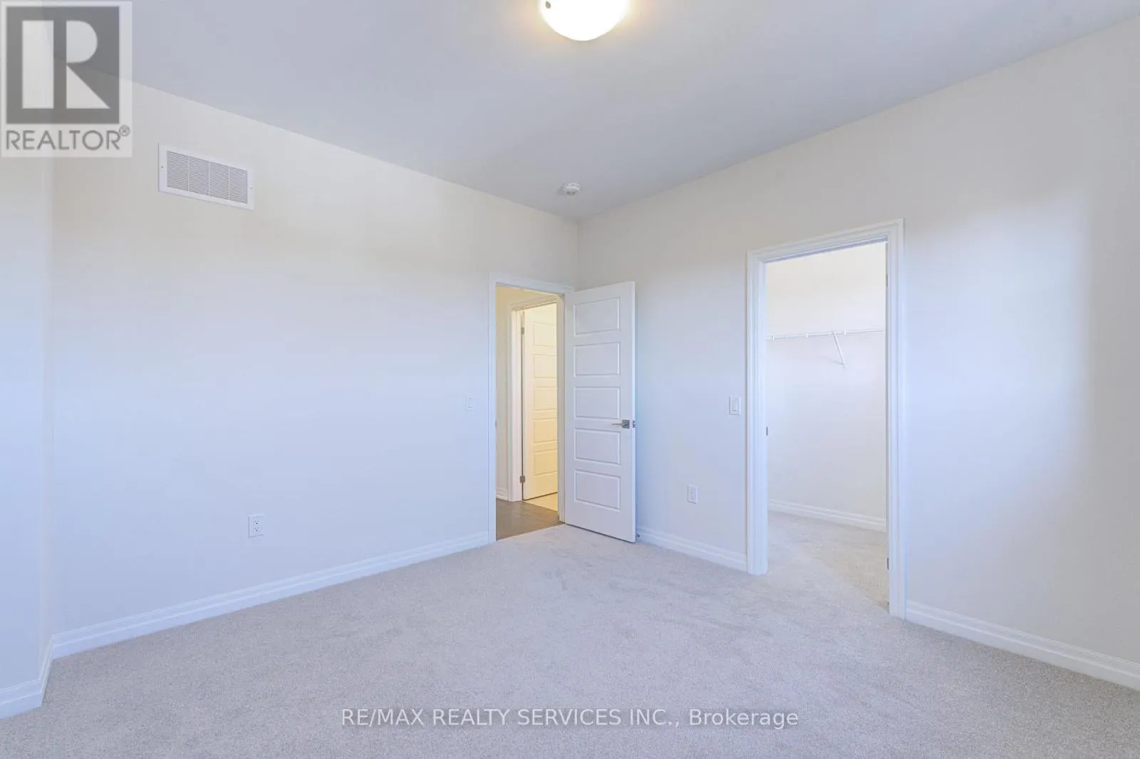 34 DONNYBROOK COURT