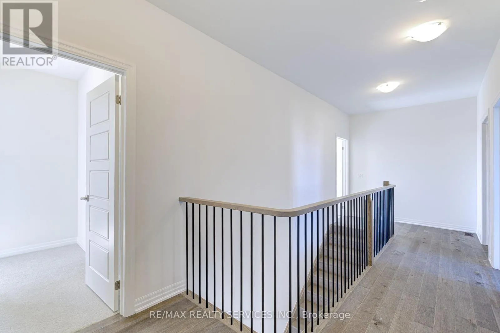 34 DONNYBROOK COURT
