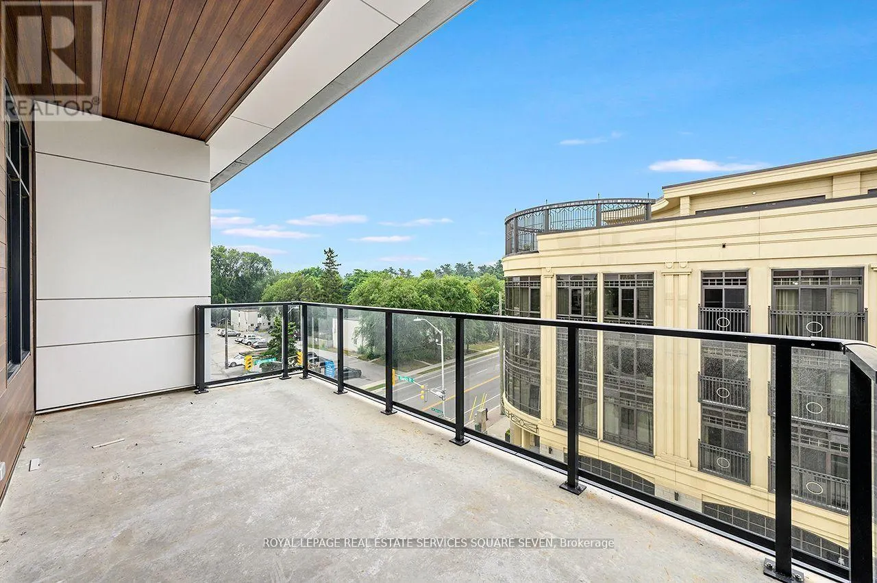 412 - 123 MAURICE DRIVE