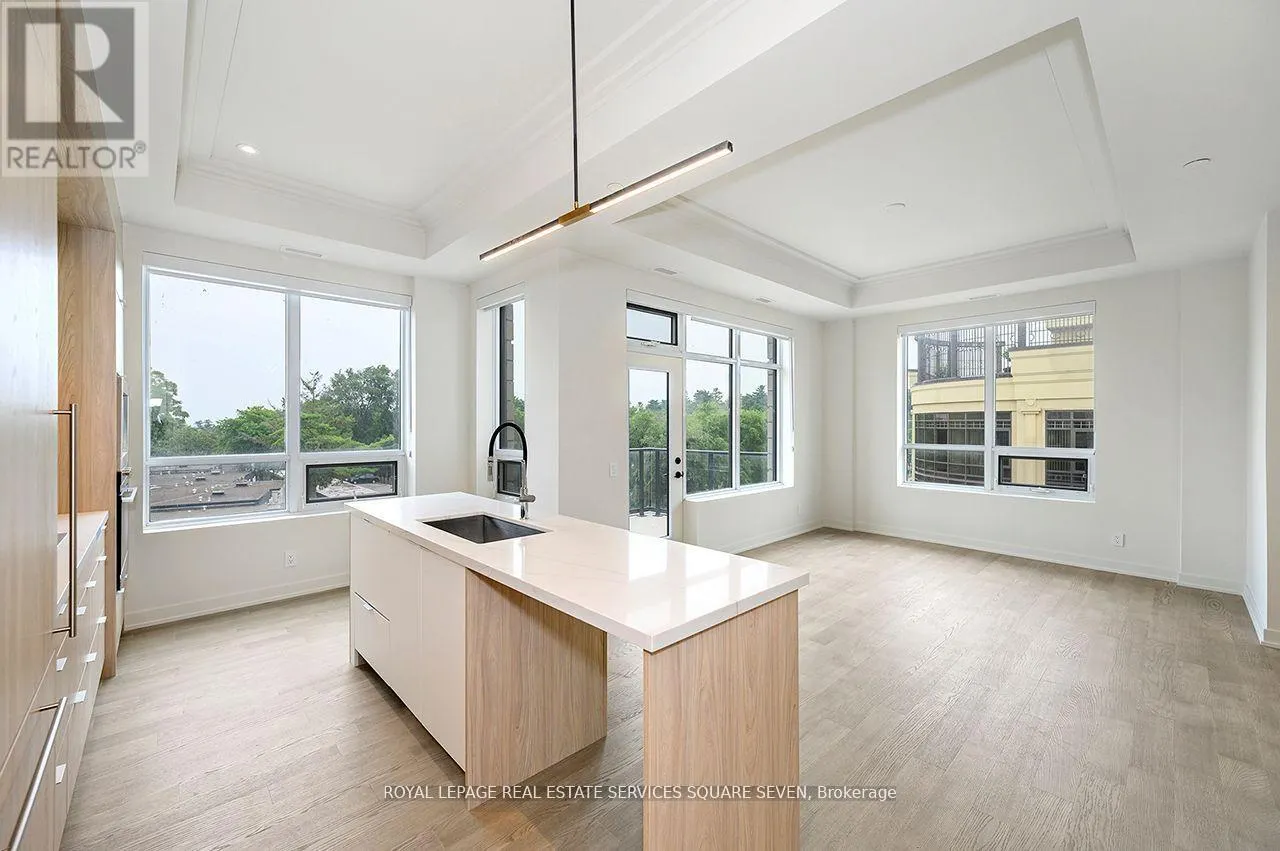 412 - 123 MAURICE DRIVE