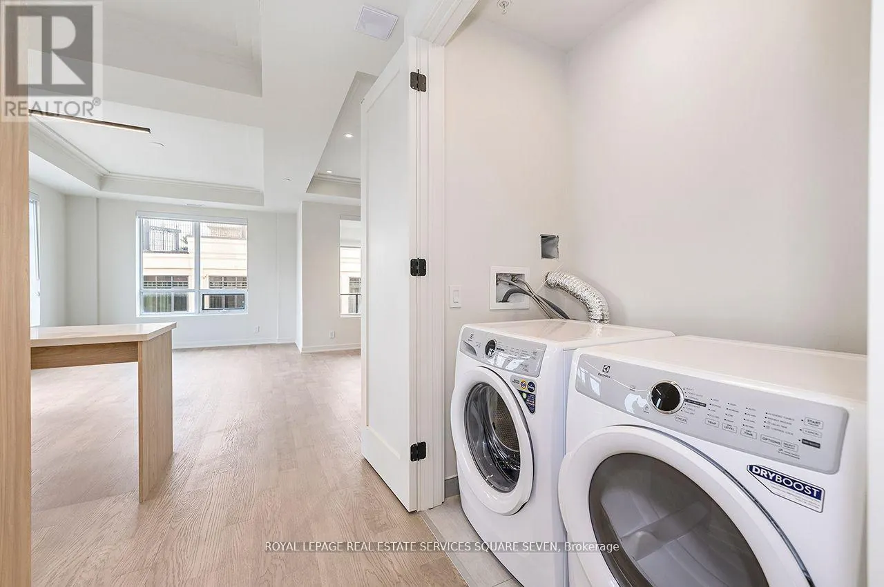 412 - 123 MAURICE DRIVE