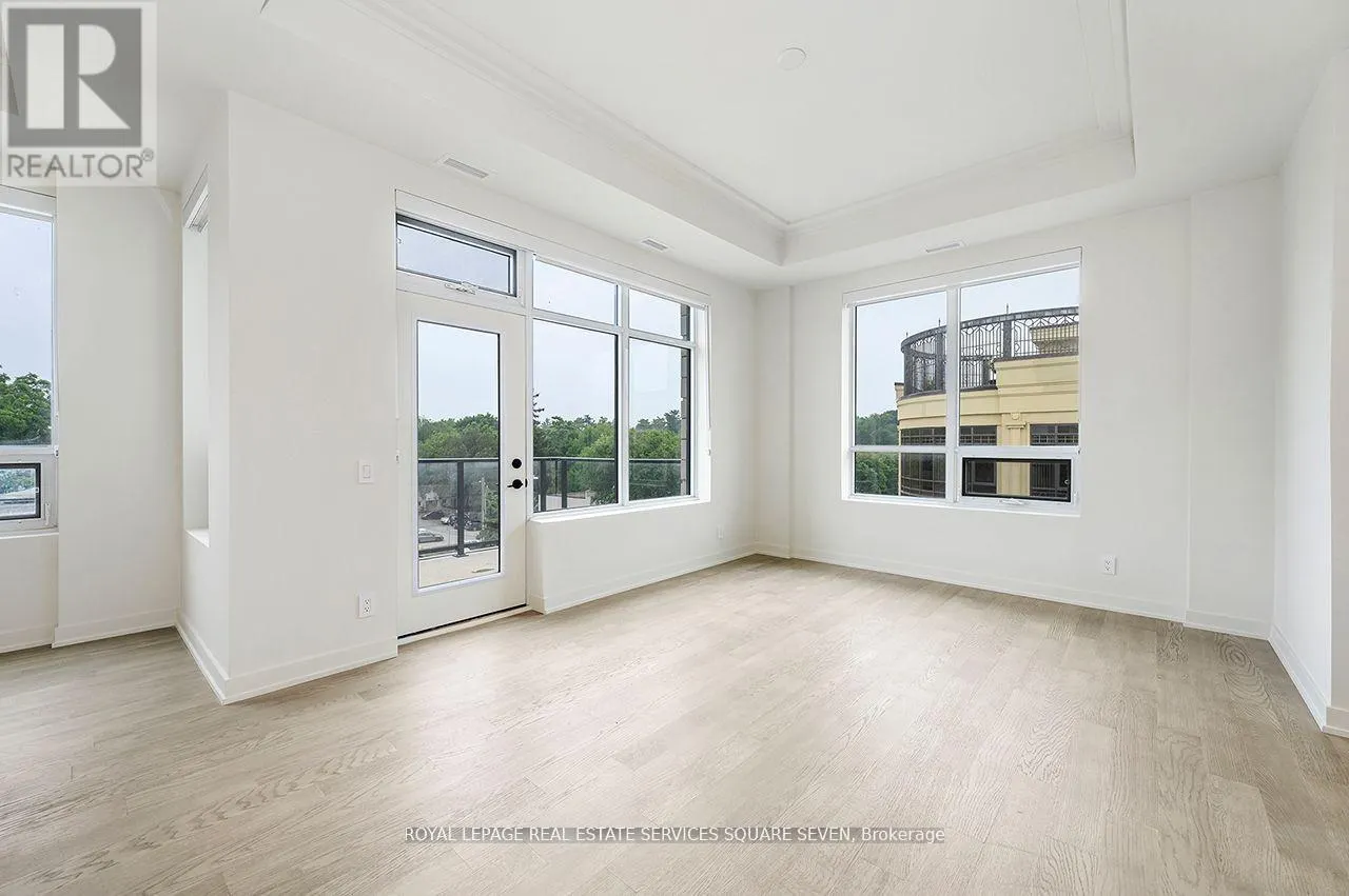412 - 123 MAURICE DRIVE