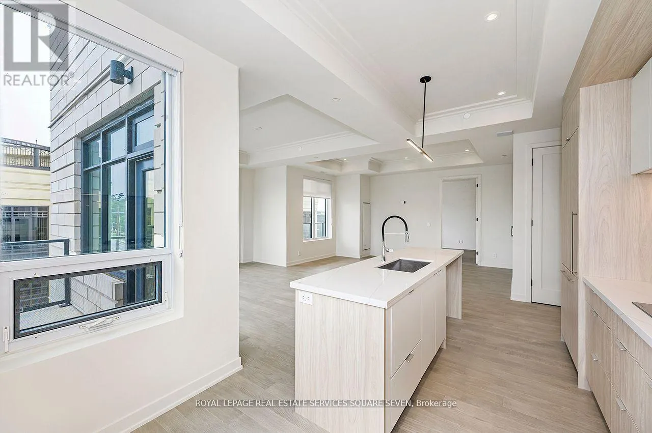 412 - 123 MAURICE DRIVE
