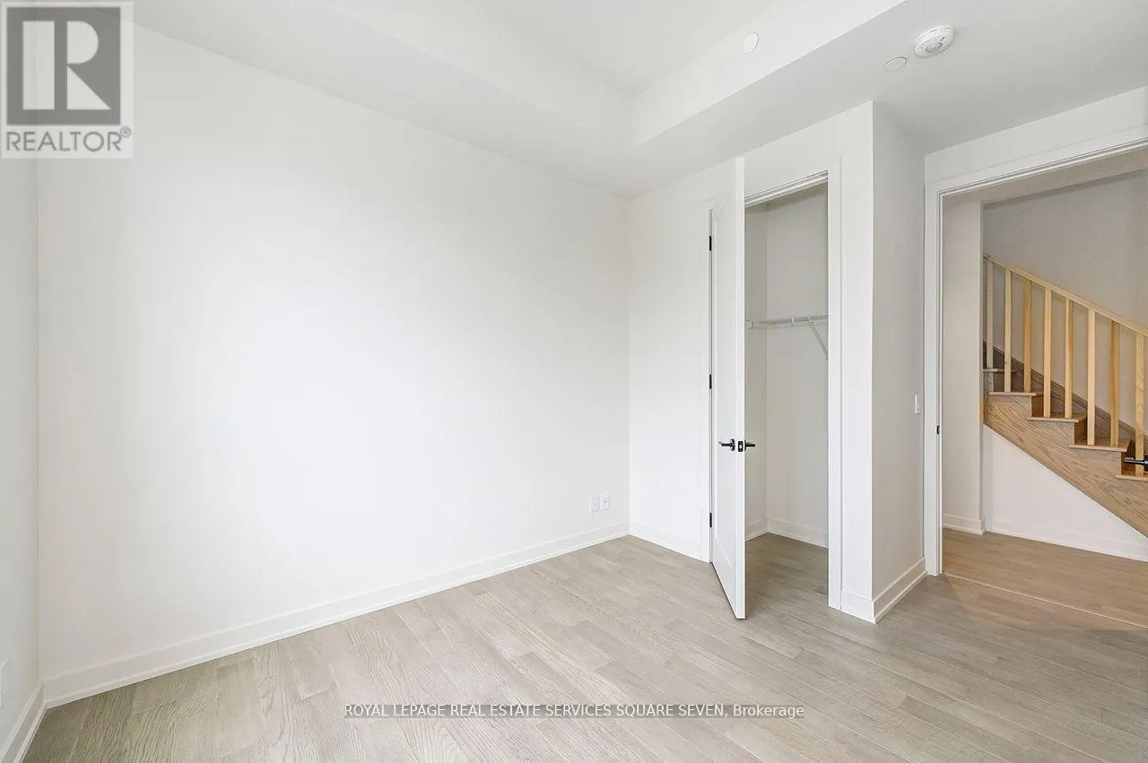 412 - 123 MAURICE DRIVE