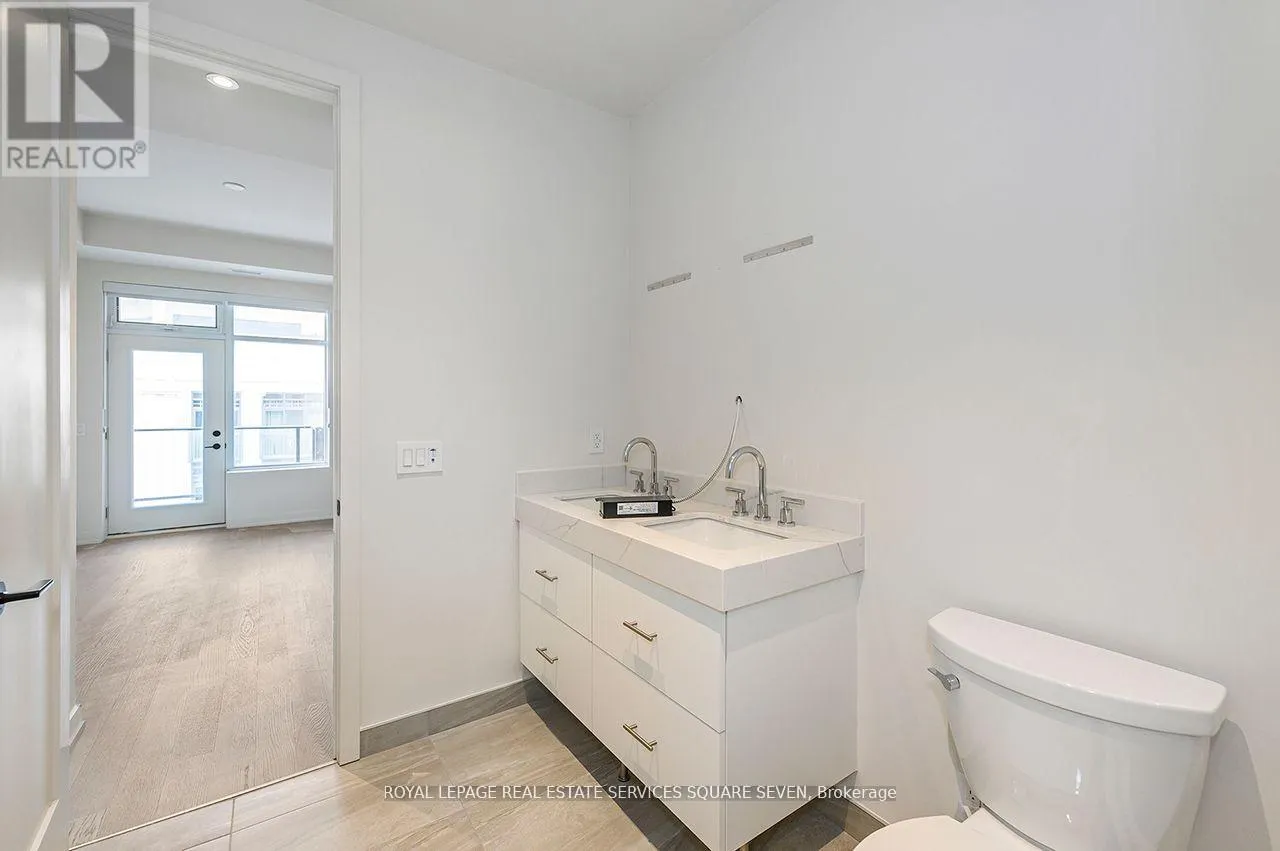 412 - 123 MAURICE DRIVE