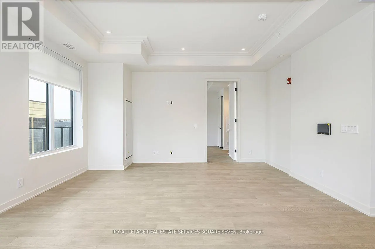 412 - 123 MAURICE DRIVE