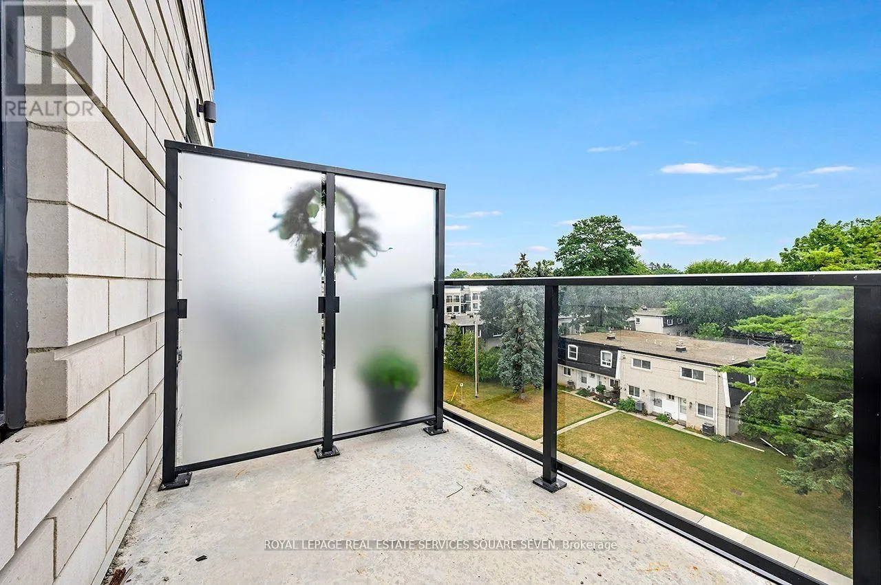 412 - 123 MAURICE DRIVE