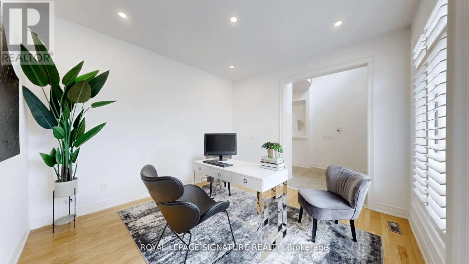 2238 LYNDHURST DRIVE
