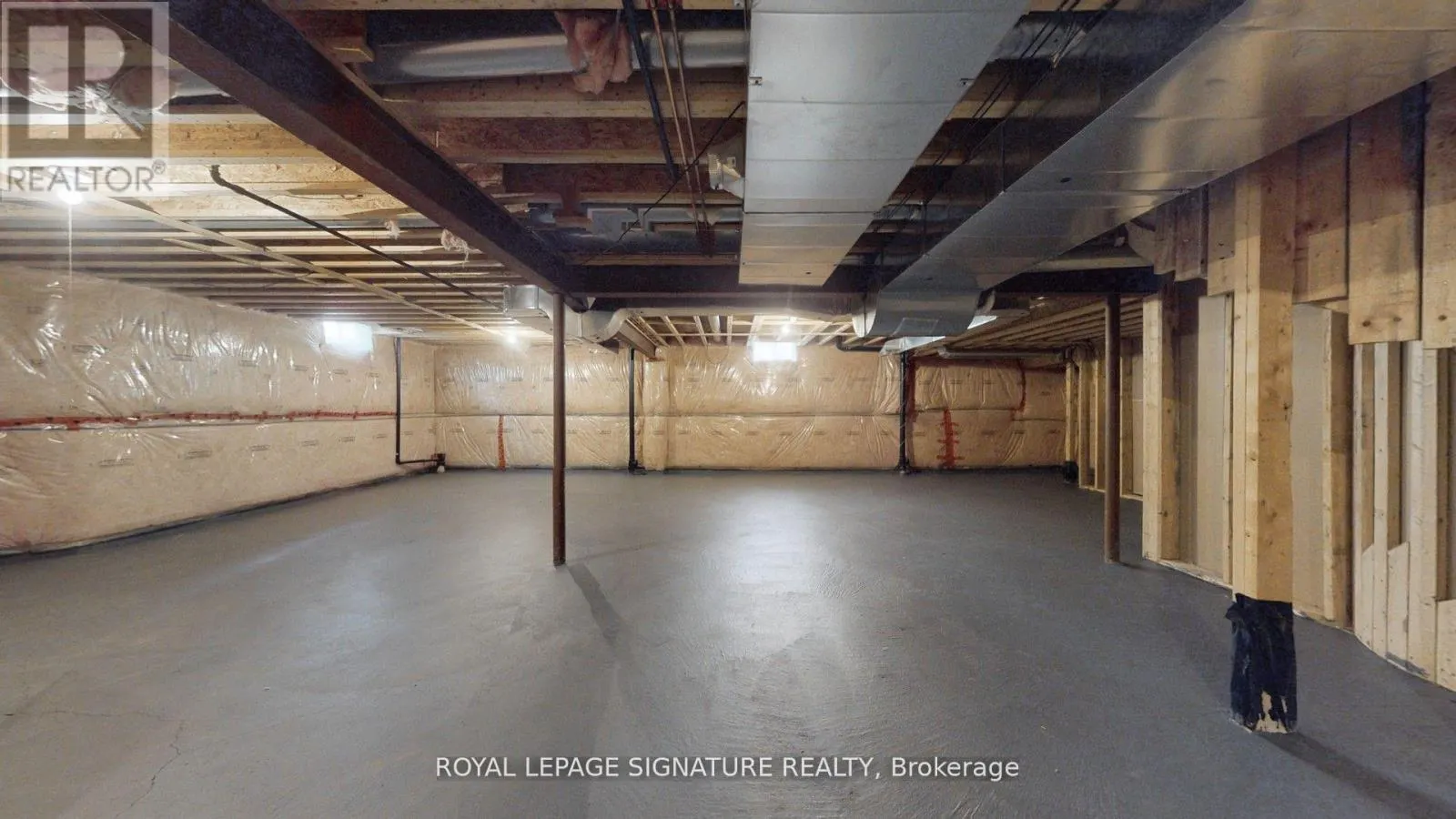 2238 LYNDHURST DRIVE