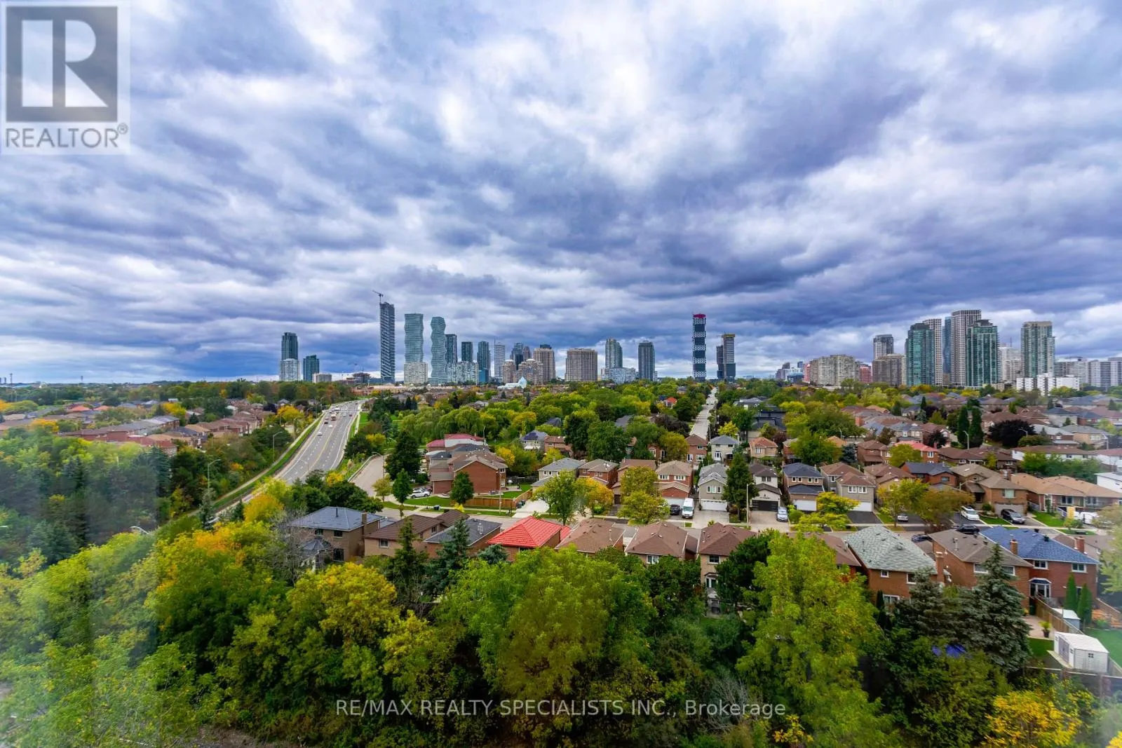 # 1211 - 135 HILLCREST AVENUE